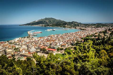 #SpecialFeature :: #GuestPost - Women in the Resistance, and other war ...