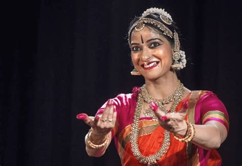 Famous Bharatanatyam Dancer