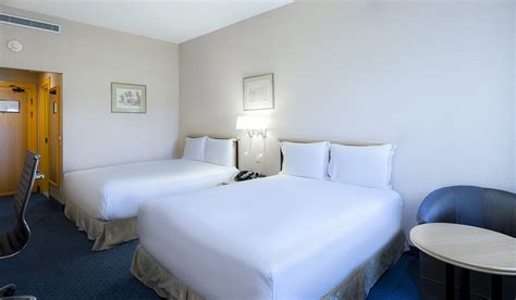 HOLIDAY INN YANBU BY IHG - Hotel Reviews, Photos, Rate Comparison ...
