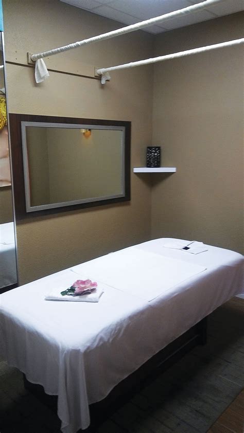 All Season Day Spa Review - Gentlemen's Guide OC