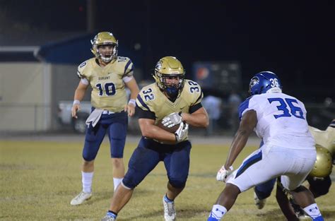 FOOTBALL: Armwood 35, Durant 6
