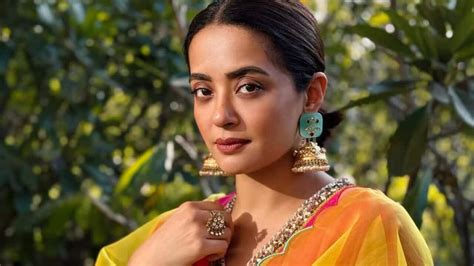 Surveen Chawla suffers back injury amid 'Criminal Justice 4' promotions