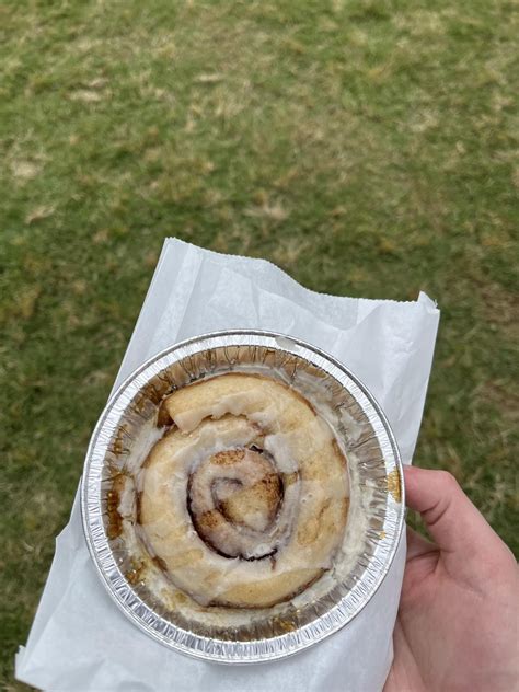 Harissa aubergine stuffed with ‘mince’ and a tahini dressing : r ...