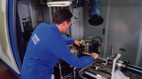 Magnetarc welding machines | KUKA AG