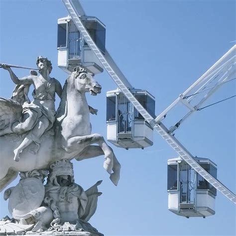 Paris tour, Dinner cruise & Galeries Lafayette with CDG Transfers