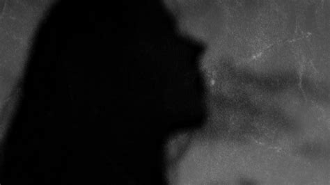 Signs of Strangulation Abuse 的图像结果