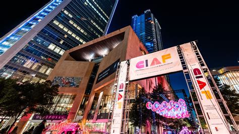 Charlotte International Arts Festival 2025: Live performances - Axios ...