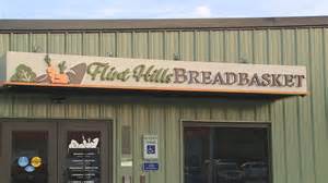 Amid the uncertainty of SNAP benefits, Flint Hills Breadbasket steps up