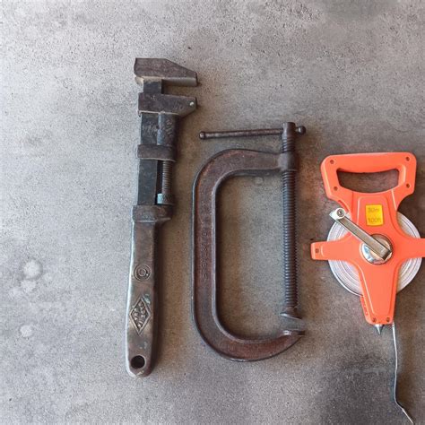 100 ft MEASURING TAPE, 10" CRECENT WRENCH, C-CLAMP AND PIPE WRENCH ...