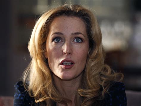Gillian Anderson - Hollywood - Actress Wallpapers Download FREE | MrPopat