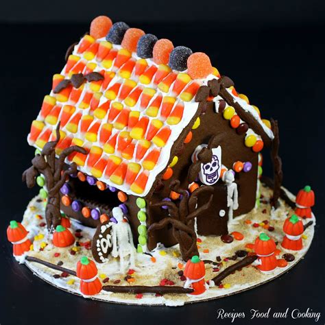 Halloween Chocolate Gingerbread House with Dixie Crystals #SundaySupper ...