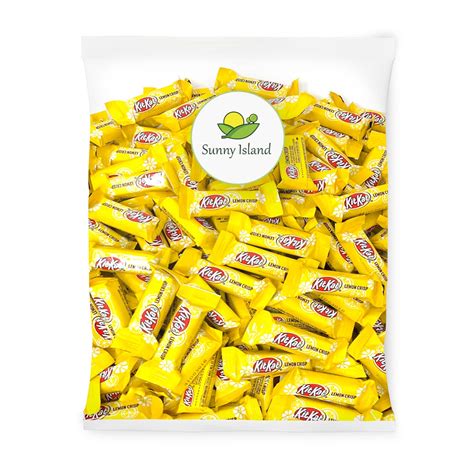 Buy KITKAT Candy Lemon Miniature Wafer Bars, Yellow Wrap, 2 Pound Bag ...
