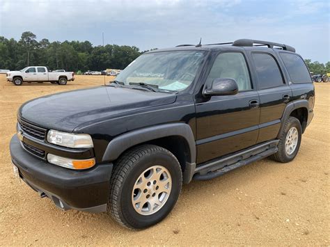 2004 CHEVROLET TAHOE Z71 SUV