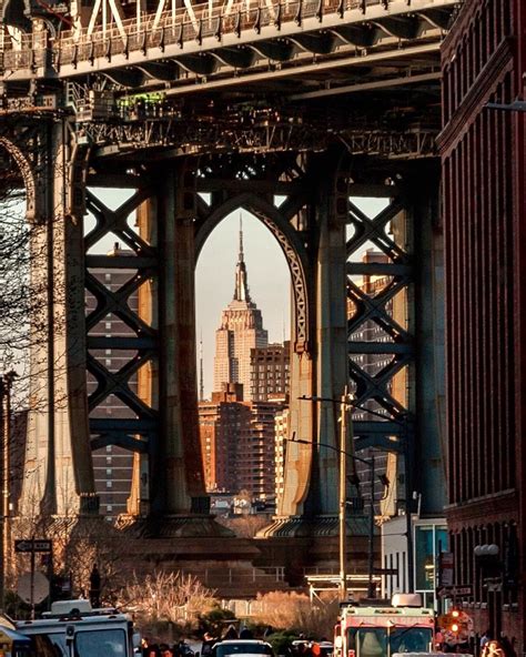 Manhattan Bridge, DUMBO, Brooklyn. | Viewing NYC