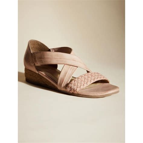 Buy Peach Flores Women Nude Crossed Strap Heels Online