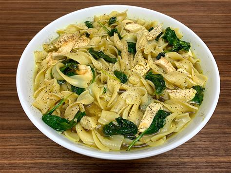 Chicken Noodle Soup with Spinach : r/FoodPorn