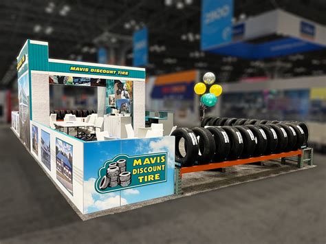 Mavis Discount Tire : Custom Exhibits