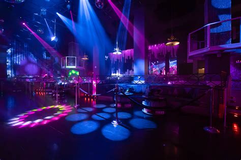 Club VIP Section 的图像结果