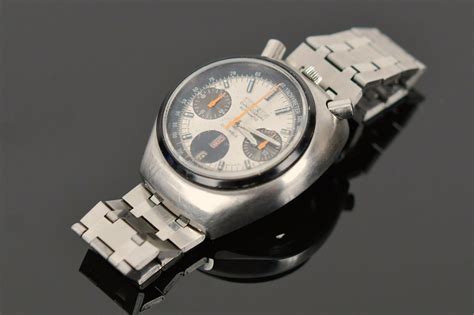 Holiday Jewelry - William Smith Auctions