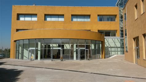 Dining Hall 的图像结果