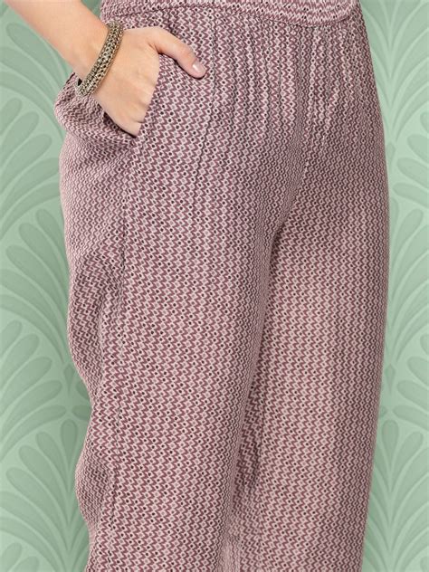 Women Floral Yoke Design Regular Chanderi Silk Kurta with Trousers & D ...