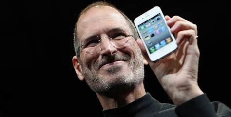 5 Old & Forgotten Things About iPhones From The Early 2000s That Made ...