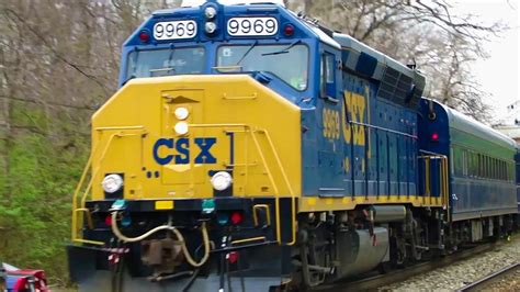 Train Runs Over Camera Fast CSX 的图像结果