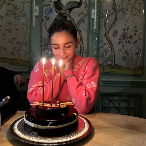 Pisces News | Latest Pisces Updates, Stories & Photos | Vogue India