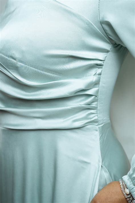 Light Green Maxi Dress - Satin – Delicate Hijabi