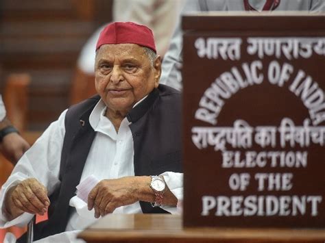 नहीं रहे सपा सुप्रीमो मुलायम सिंह यादव, देश में शोक की लहर