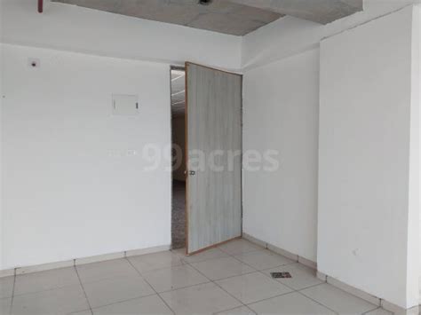 Office for Rent in Sun West Bank Ashram Road, Ahmedabad | Commercial ...