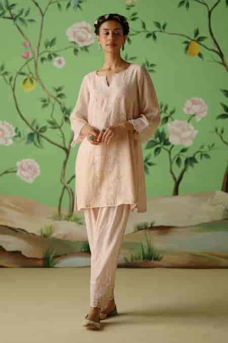 Buy Peach Kurta Chanderi Hand Embroidered Sequins Notched A-line With ...