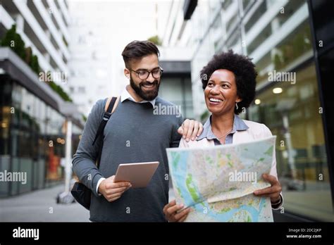 People Sightseeing 的图像结果