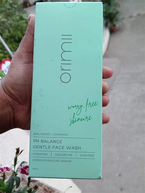 pH Balanced Face Wash for Dry Skin With Hyaluronic Acid – Orimii Skincare
