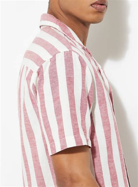 Buy URB_N Men Striped Regular Fit Resort Shirt Online at just Rs. 899.0 ...