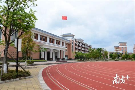 东莞这三所学校升级成“八大校”，东莞公办高中“五大校”变“八大校”，你学校上榜了吗？_办学_未来_松山