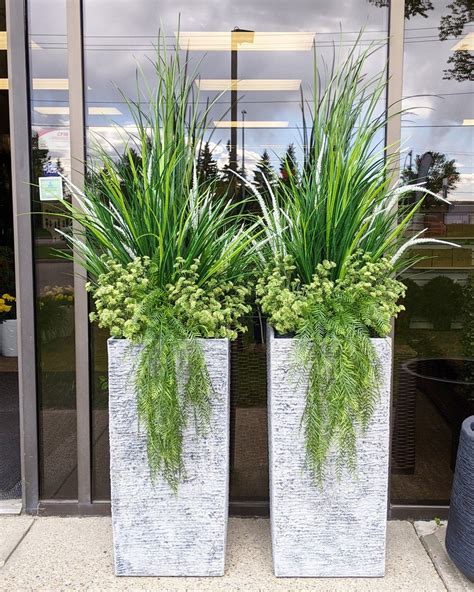 The easiest front porch planters ever – Artofit