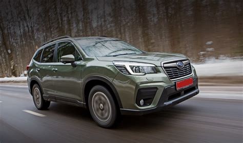 Эксперты и простые автолюбители выбрали лучшие автомобили 2019 года