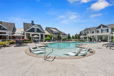 Luxury Amenities & Fitness Center | Bell Lake Norman