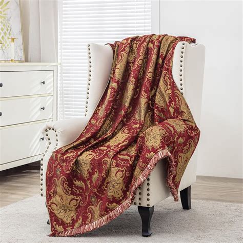Amazon.com: Loom and Mill Luxury Throw Blankets for Bed, Classic Damask ...