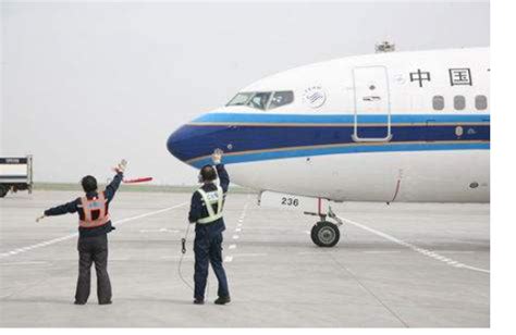 基本工资2500什么意思,什么叫做基本工资,基本工资4000到手多少_大山谷图库