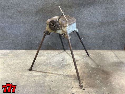 Image result for RIDGID Model 400 Pipe Threader