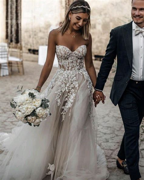 Unique Boho Wedding Dresses Top 10 - Find the Perfect Venue for Your Special Wedding Day