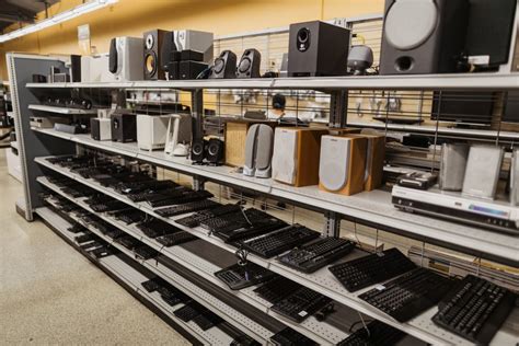 Goodwill Computer Store 的图像结果