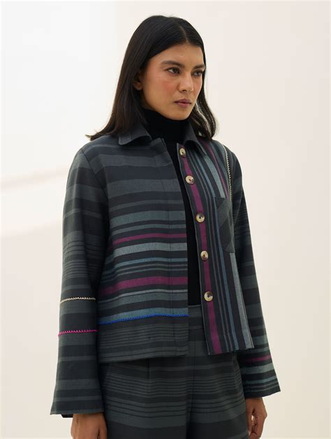 Noelle Merino Wool Shacket - Charcoal – Manan