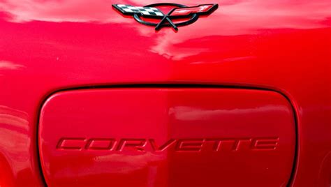 GM recalls more than 23,000 Corvettes over fuel leak issue linked to ...