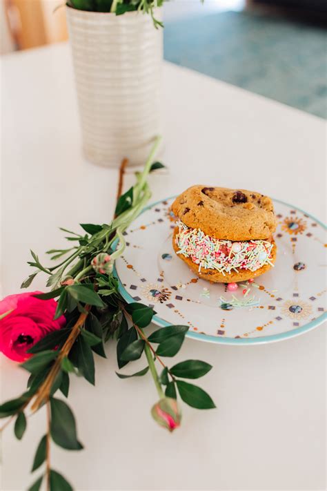 Easiest Ice Cream Sandwich Hack with Yasso | Salty Lashes