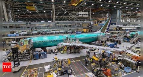 Inside Boeing assembly line: A battle to win back flyers, airlines ...