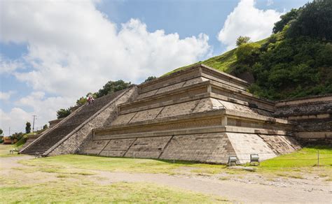 The great pyramid of Cholula - Quimbaya Virtual Tours