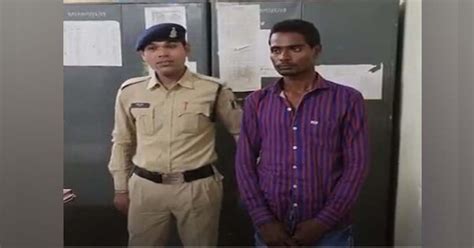 Kawardha young man obscene talk with more than 50 Anganwadi workers ...